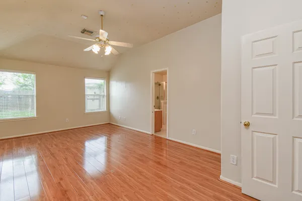 $2,100 | 13735 Branford Greens Drive, Houston, TX 77083