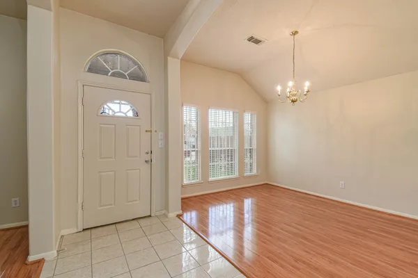 $2,100 | 13735 Branford Greens Drive, Houston, TX 77083