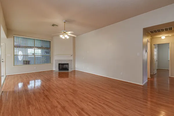 $2,100 | 13735 Branford Greens Drive, Houston, TX 77083