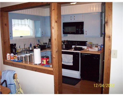 1177 Cornplanter Road Cabot, PA 16023 - Photo 5 of 9 Kitchen.