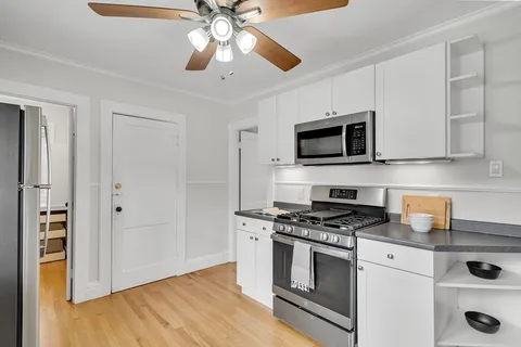 $499,000 | 419 Belgrade Avenue, Unit 2, Boston, MA 02132