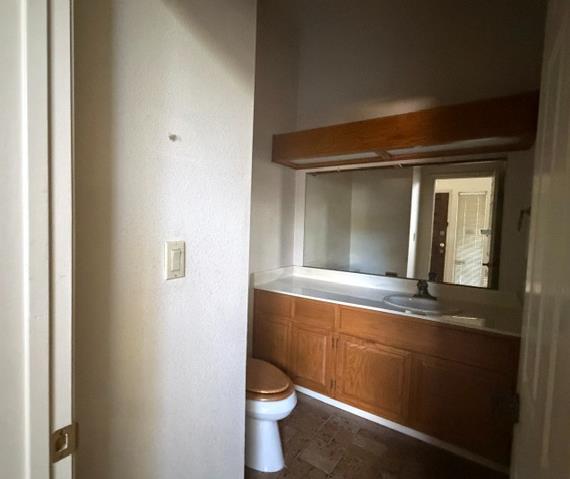 501 Rose Avenue, Unit 18 Modesto, CA 95355 - Photo 9 of 20