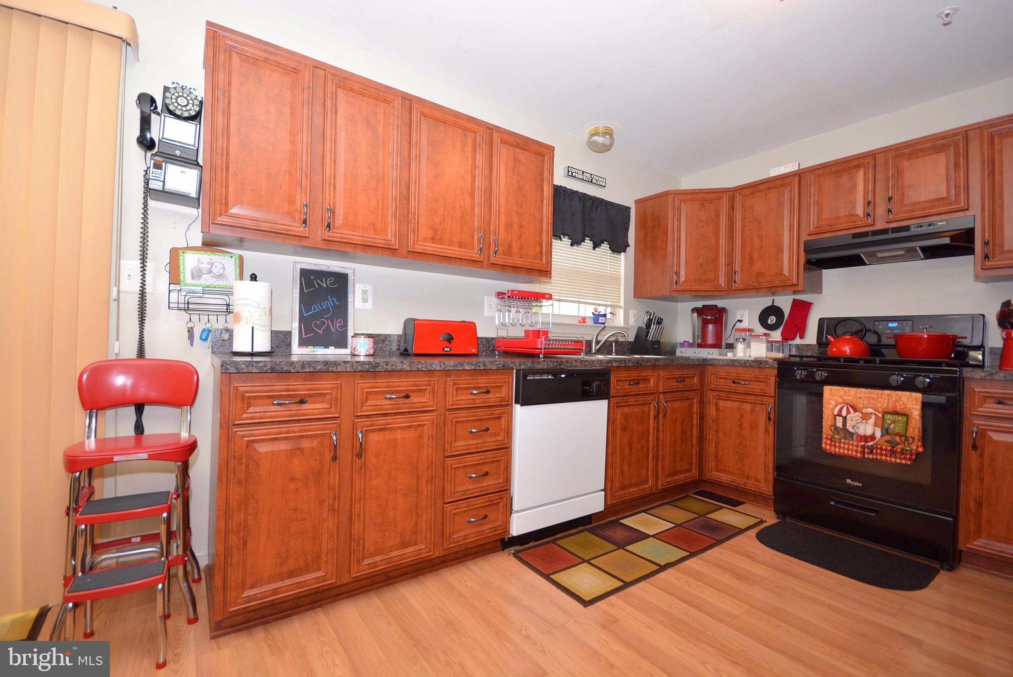 6977 Walker Mill Road Capitol Heights, MD 20743 - Photo 4 of 25 Gallery Image 4