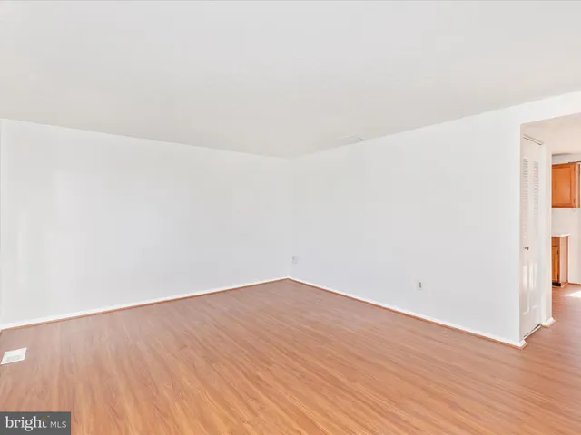 wooden floor in a empty room
