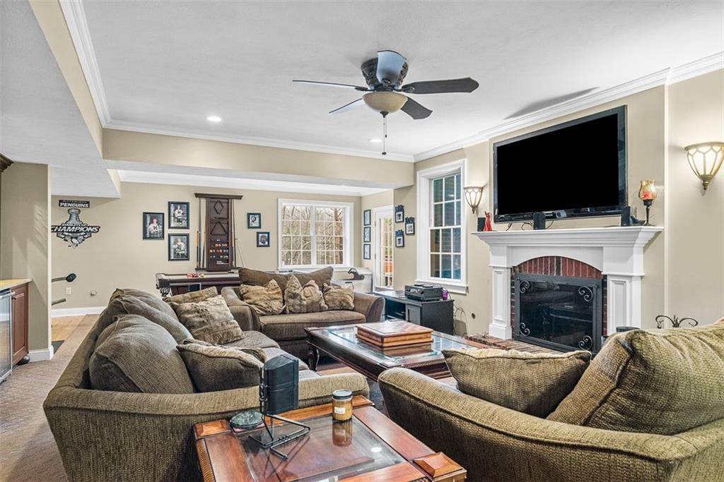 200 State Road Valencia, PA 16059 - Photo 20 of 25 Gallery Image 20