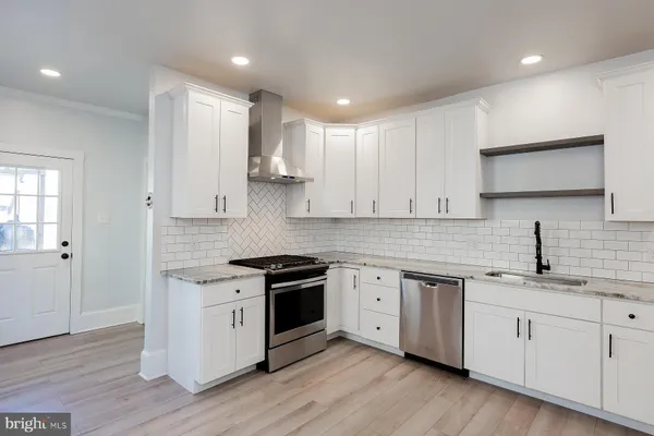 $299,900 | 617 East End Avenue, Lancaster, PA 17602