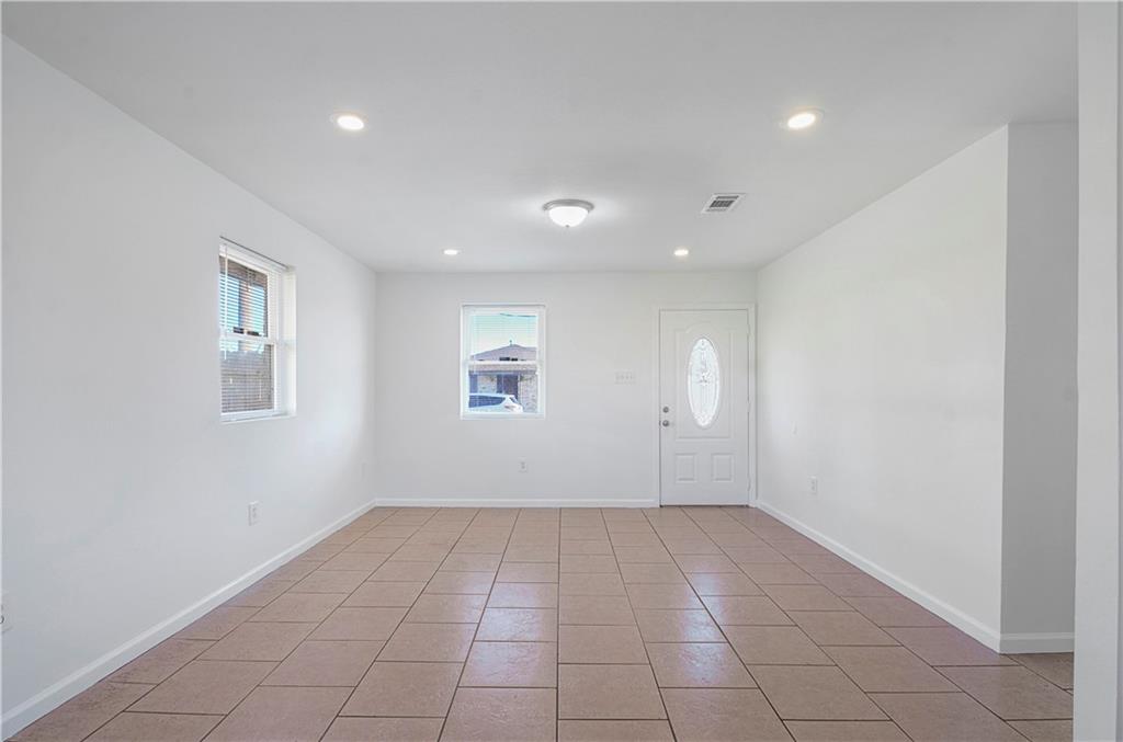 2804 Guerra Drive Violet, LA 70092 - Photo 3 of 15