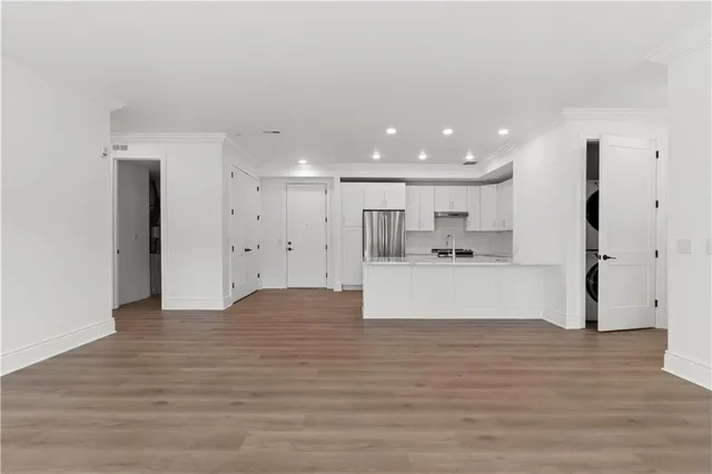 $599,900 | 1 1st Street, Unit 106, Oakmont, PA 15139