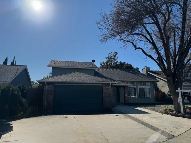 $494,900 | 708 Bonneau Court, Patterson, CA 95363