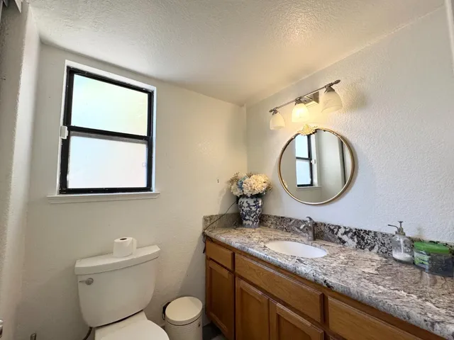 $494,900 | 708 Bonneau Court, Patterson, CA 95363