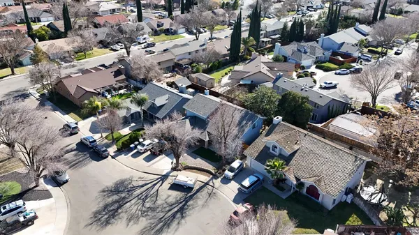 $494,900 | 708 Bonneau Court, Patterson, CA 95363