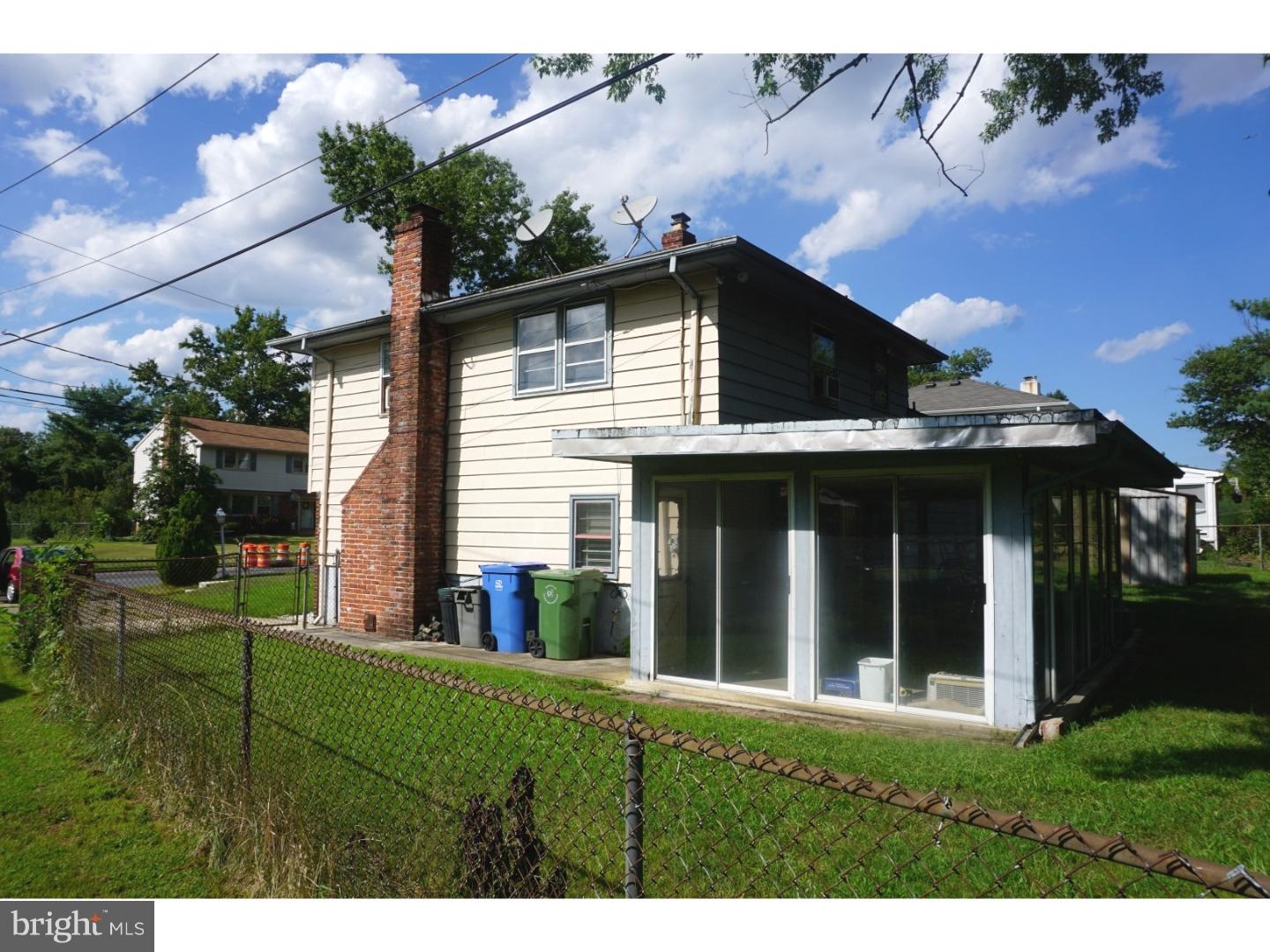152 Ashbrook Road Cherry Hill, NJ 08034 - Photo 3 of 25 Exterior Side