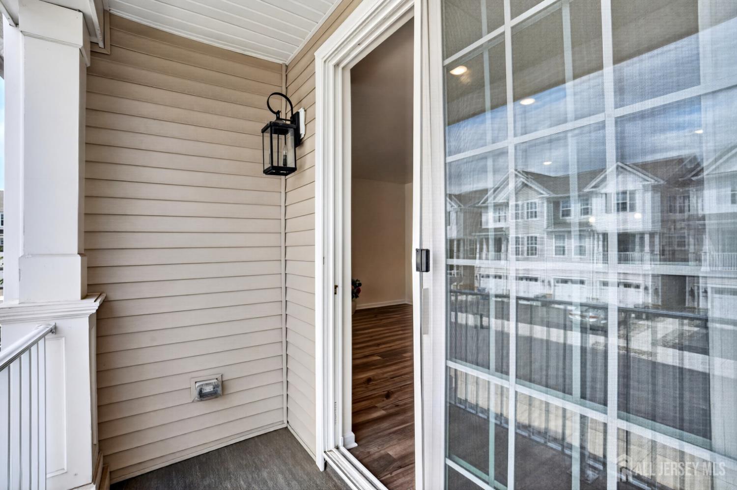 728 Station Road Dunellen, NJ 08812 - Photo 19 of 51