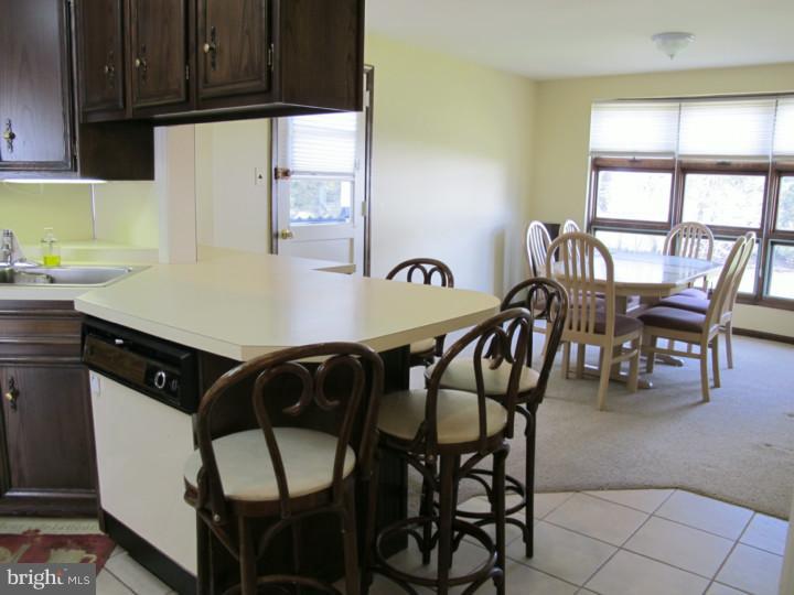 327 Parry Road Cinnaminson, NJ 08077 - Photo 5 of 8 Kitchen