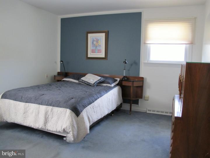 327 Parry Road Cinnaminson, NJ 08077 - Photo 7 of 8 Master Bedroom