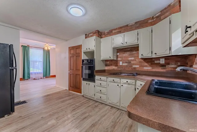 $126,000 | 1323 Vernon Street, Wabash, IN 46992