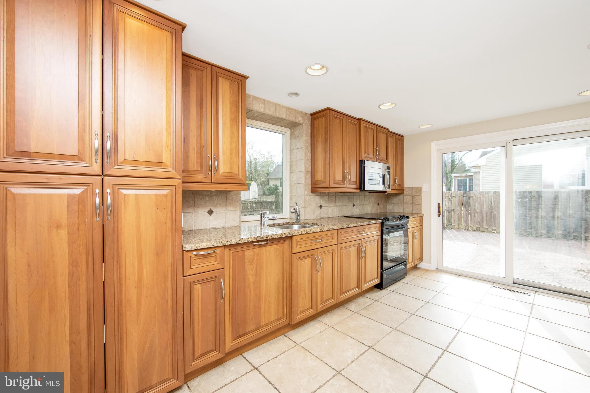 567 Tarrington Road Cherry Hill, NJ 08034 - Photo 11 of 37 Gallery Image 11