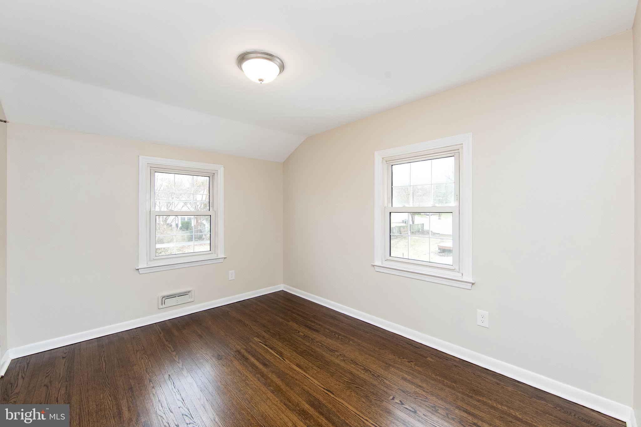 567 Tarrington Road Cherry Hill, NJ 08034 - Photo 28 of 37 Gallery Image 28