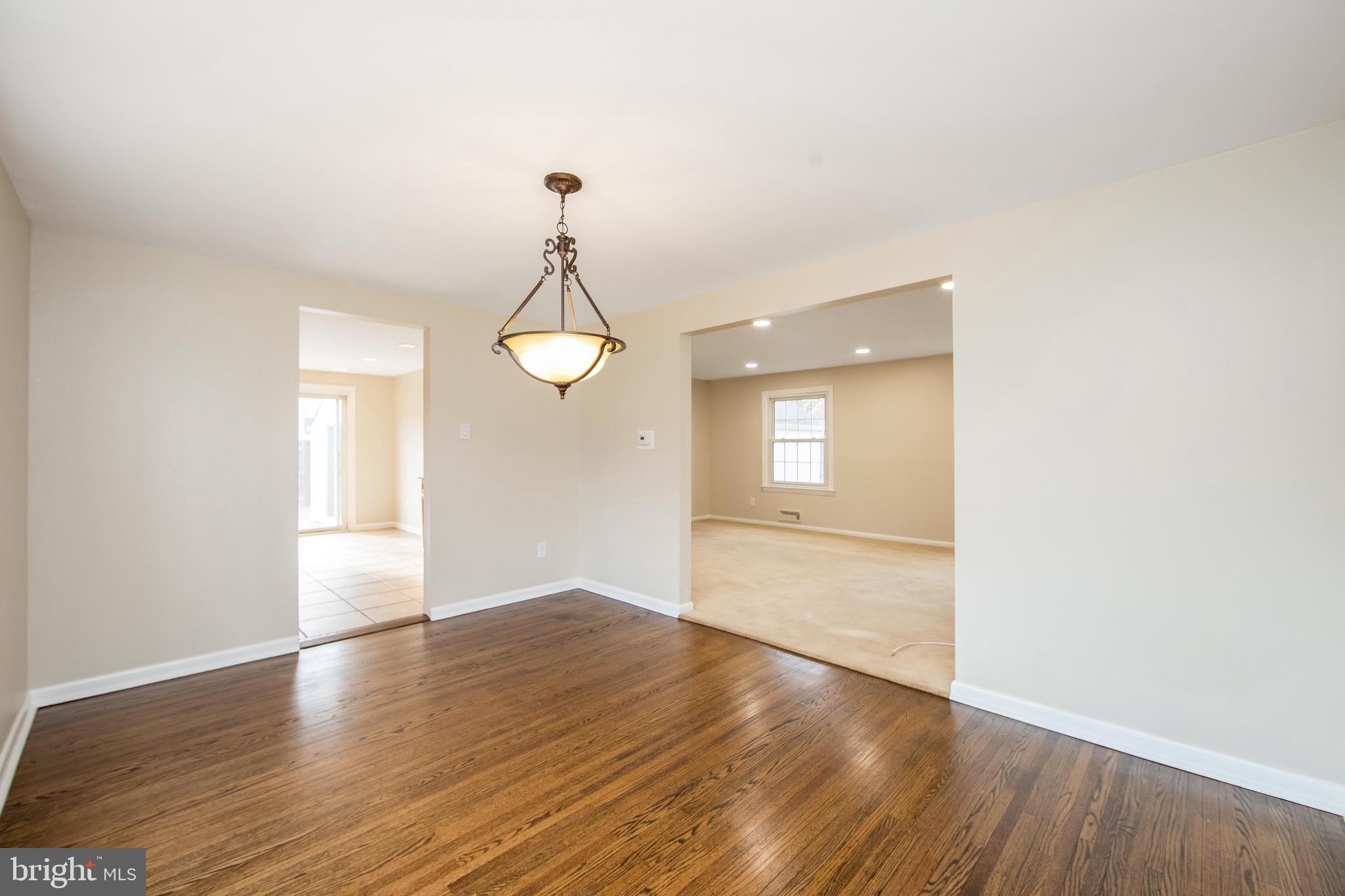 567 Tarrington Road Cherry Hill, NJ 08034 - Photo 9 of 37 Gallery Image 9