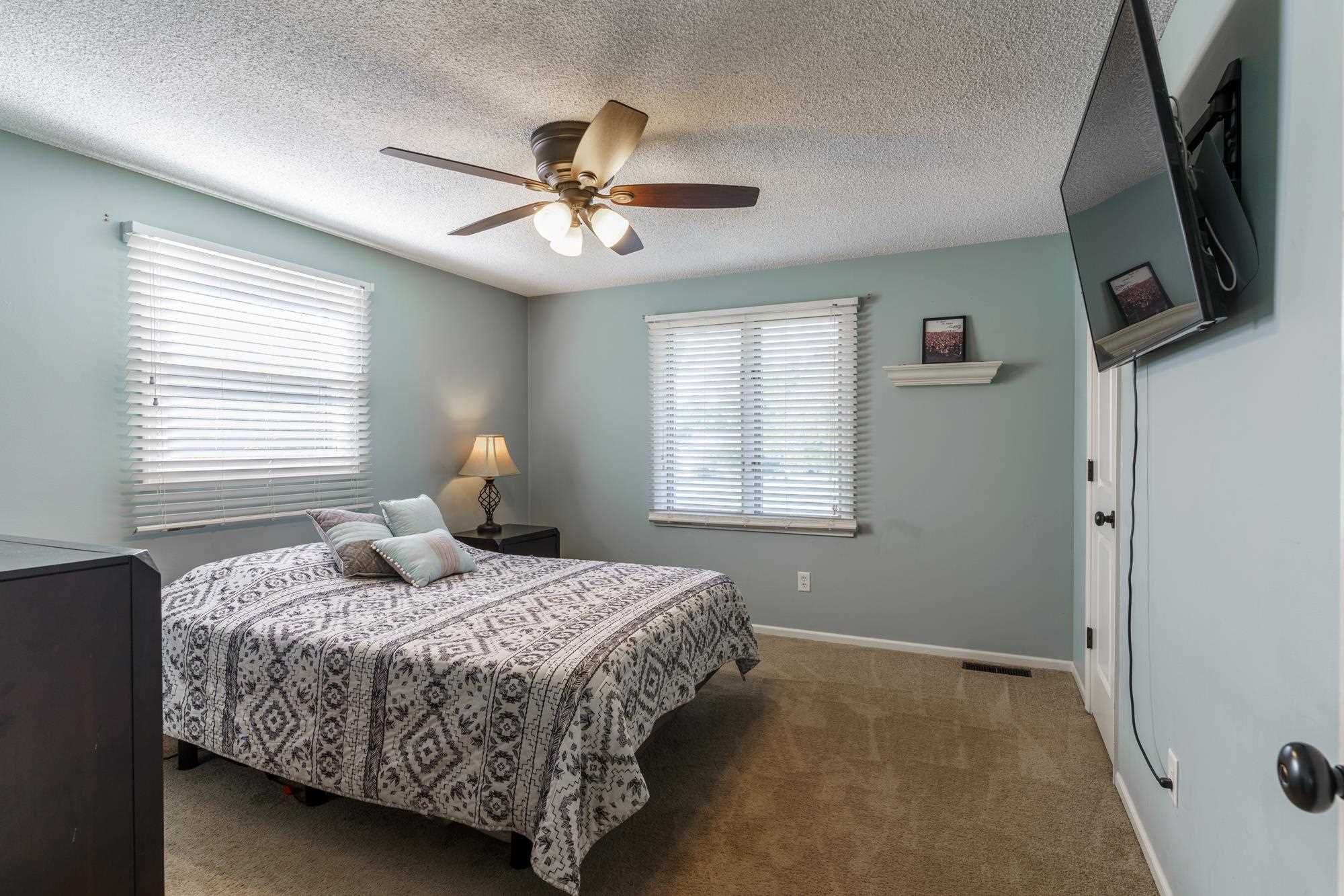 4035 North Washington Road Fort Wayne, IN 46802 - Photo 19 of 32