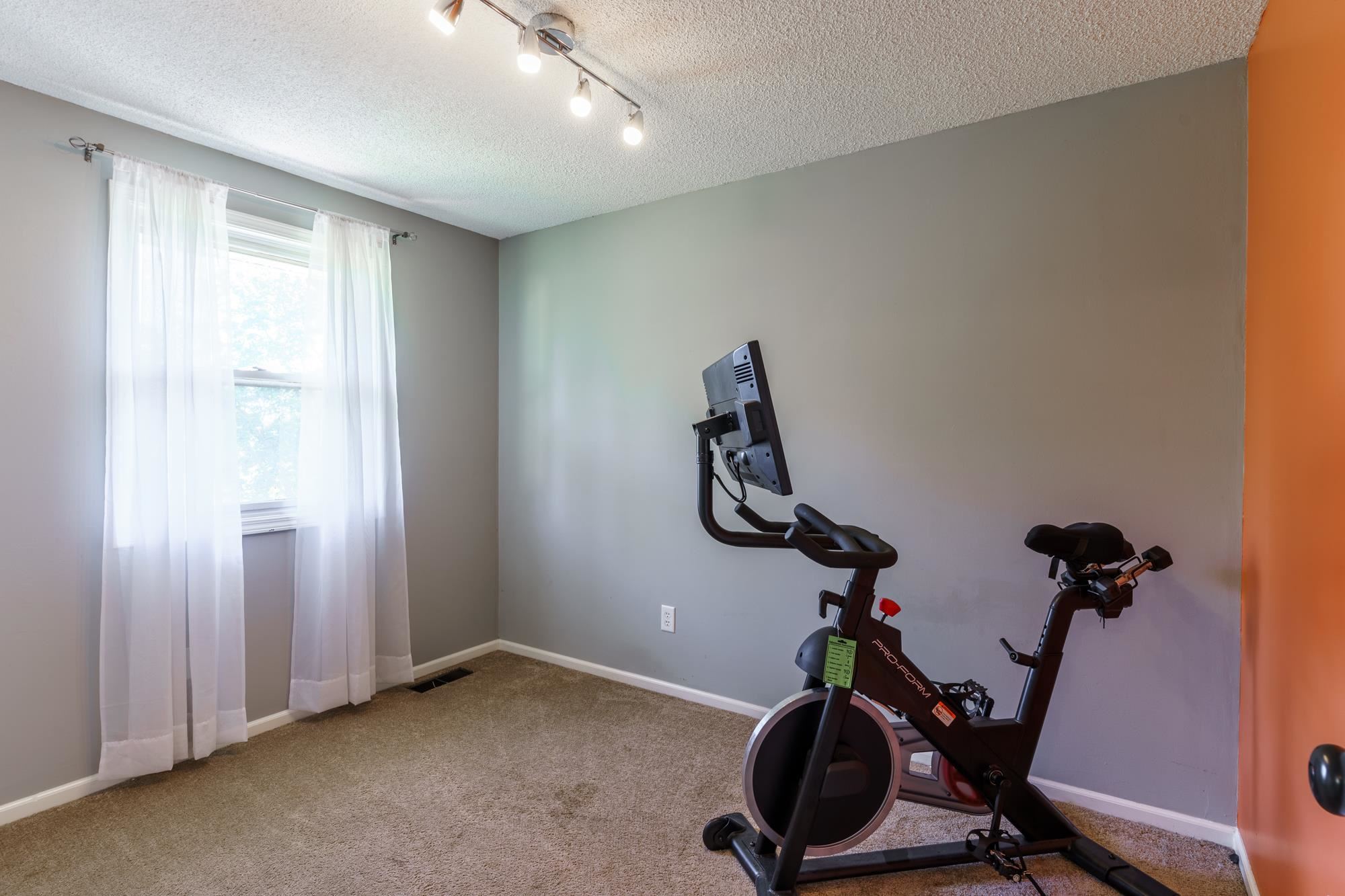 4035 North Washington Road Fort Wayne, IN 46802 - Photo 21 of 32
