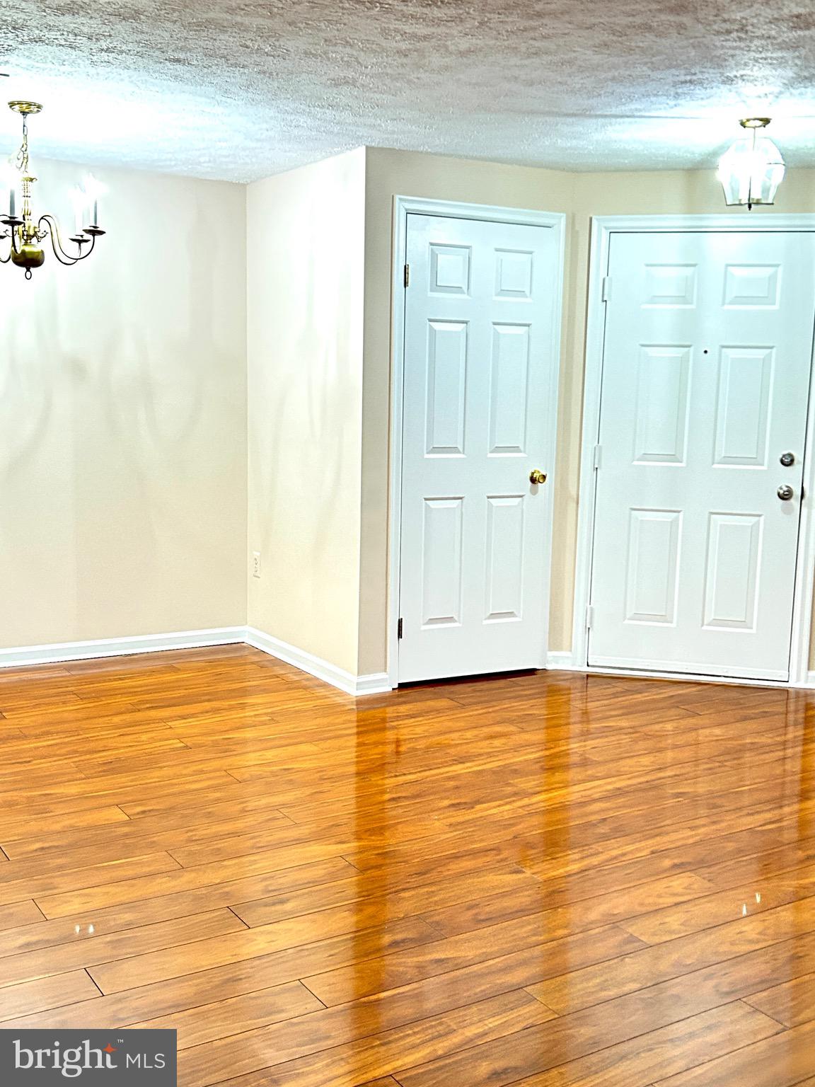 803 J Stratford Way, Unit 1100J Frederick, MD 21701 - Photo 3 of 16 a view of empty room
