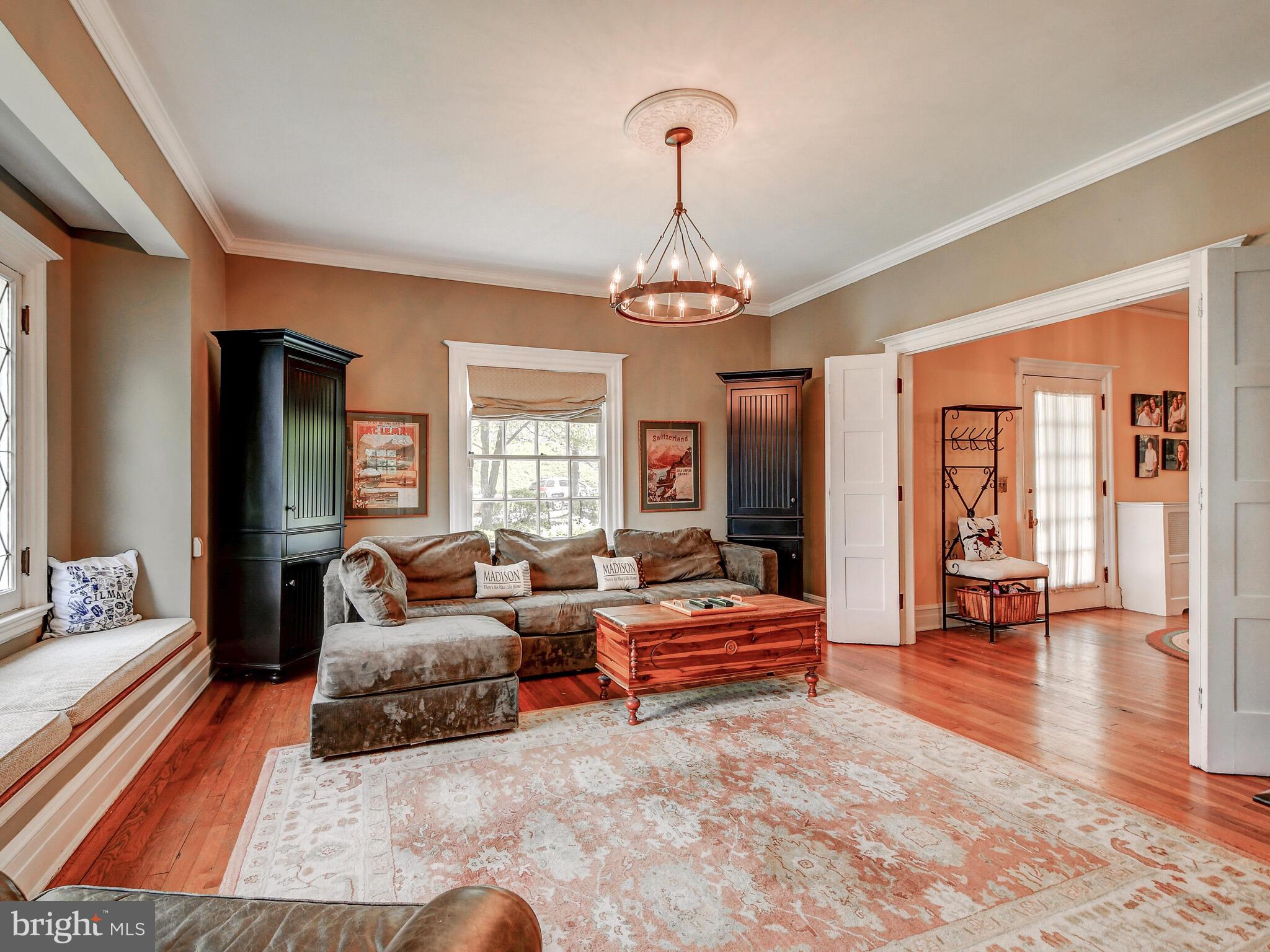 302 Edgevale Road Baltimore, MD 21210 - Photo 13 of 45