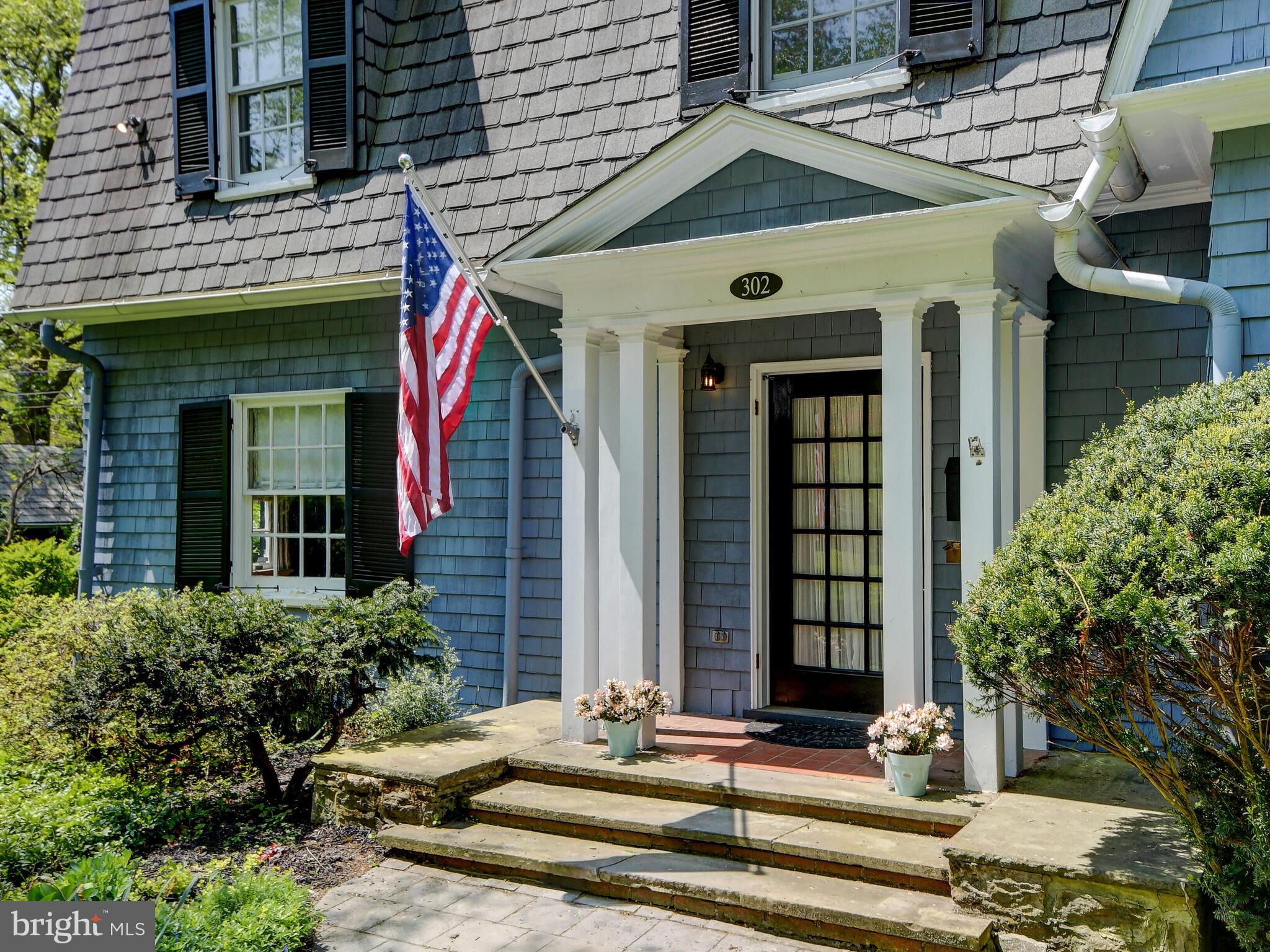 302 Edgevale Road Baltimore, MD 21210 - Photo 4 of 45