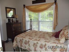 159 Howard Valley Road Canton, NC 28716 - Photo 14 of 24