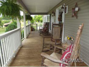 159 Howard Valley Road Canton, NC 28716 - Photo 4 of 24