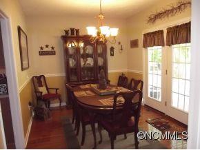 159 Howard Valley Road Canton, NC 28716 - Photo 8 of 24
