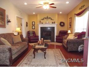159 Howard Valley Road Canton, NC 28716 - Photo 9 of 24
