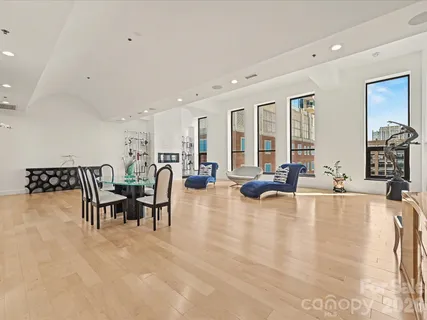 $1,390,000 | 127 North Tryon Street, Unit 509, Charlotte, NC 28246