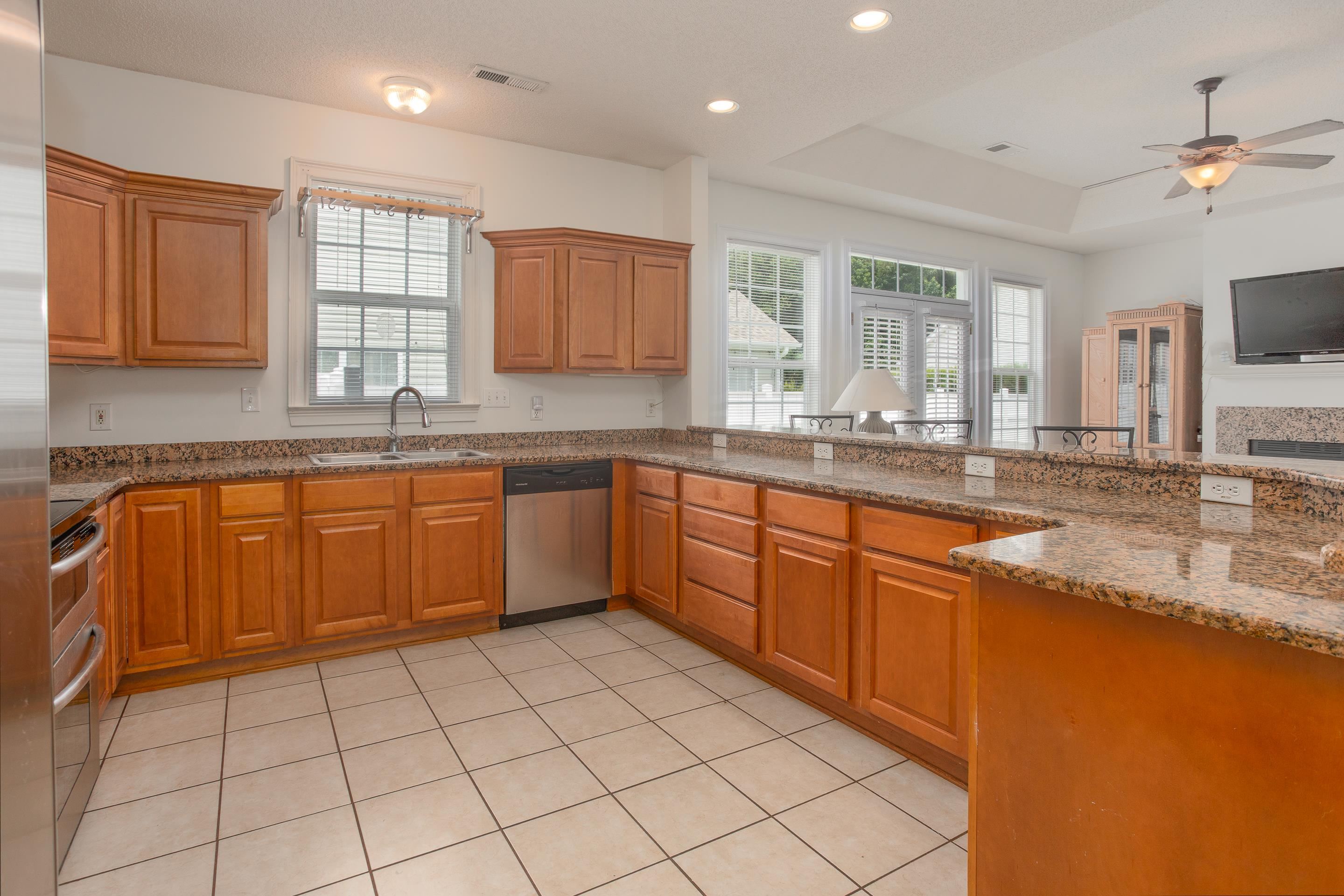 36 Easter Lilly Court Murrells Inlet, SC 29576 - Photo 11 of 30
