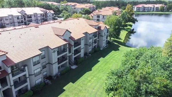 $1,800 | 18108 Peregrines Perch Place, Unit 7109, Lutz, FL 33558