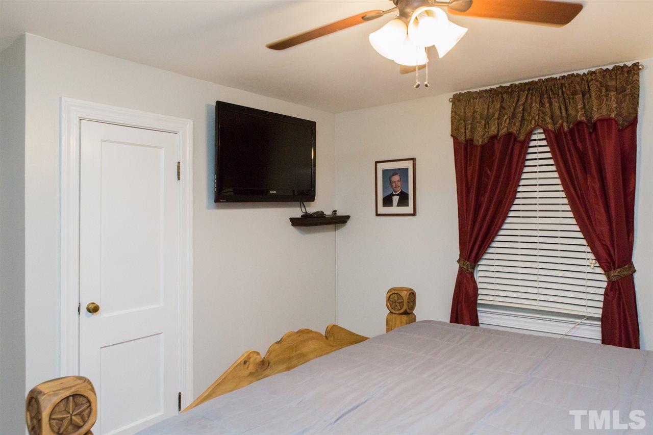 244 Gibson Road Mebane, NC 27302 - Photo 15 of 25 Gallery Image 15