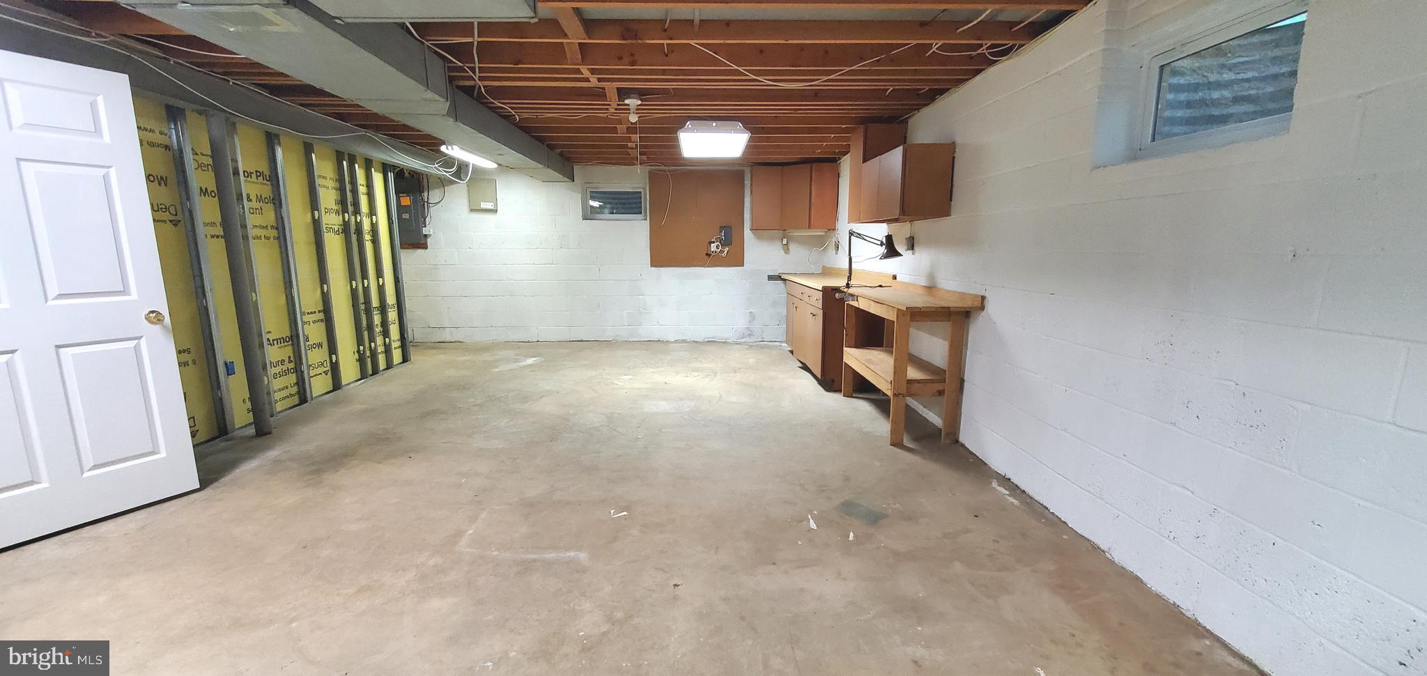 1533 Sinclair Drive McLean, VA 22101 - Photo 37 of 42 Utility room