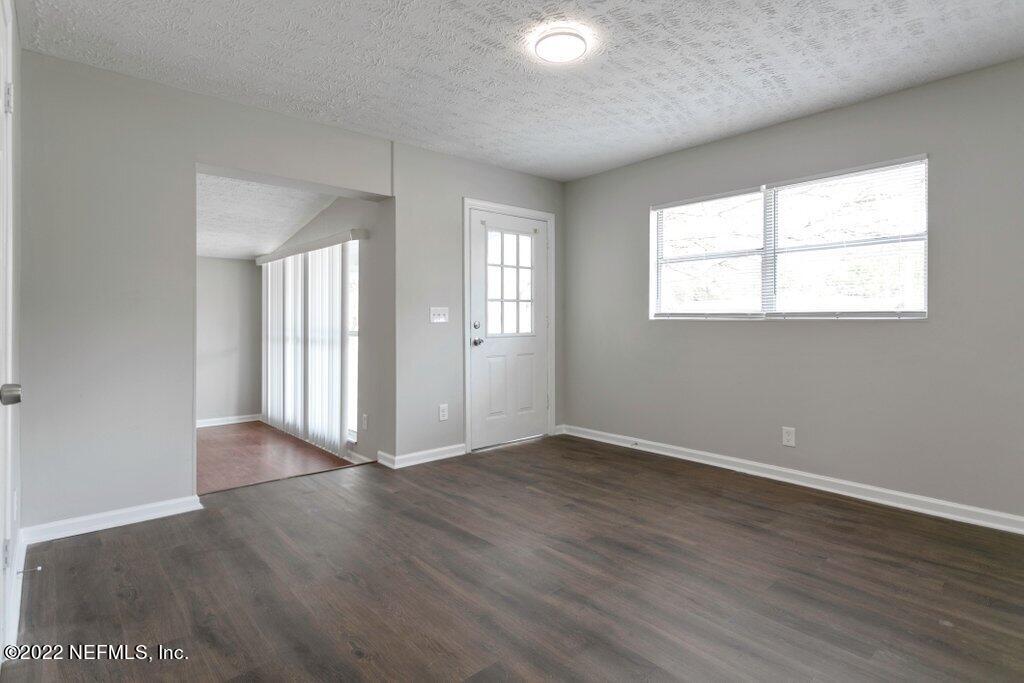 8538 Oak Leaf Road Jacksonville, FL 32208 - Photo 17 of 24 8538 Oak Leaf Rd (20).jpg-SMALL