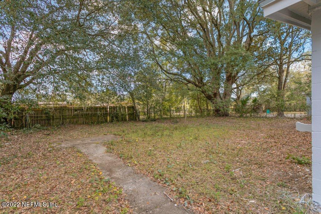 8538 Oak Leaf Road Jacksonville, FL 32208 - Photo 22 of 24 8538 Oak Leaf Rd (29).jpg-SMALL