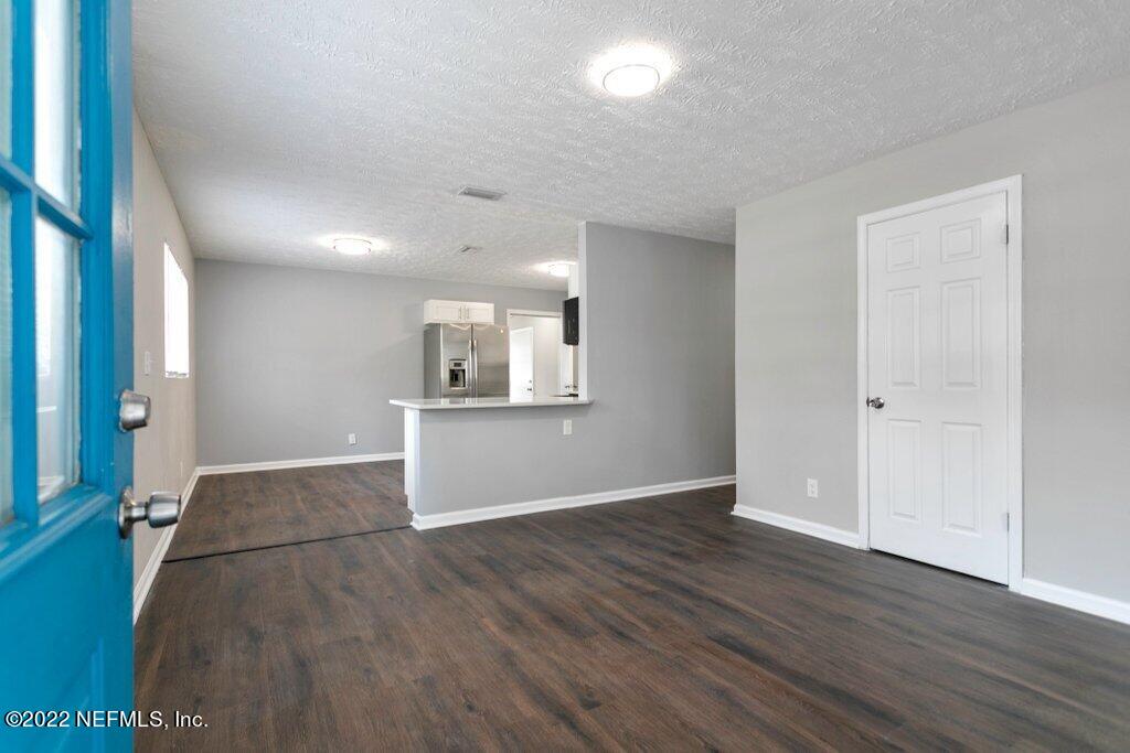 8538 Oak Leaf Road Jacksonville, FL 32208 - Photo 3 of 24 8538 Oak Leaf Rd (4).jpg-SMALL