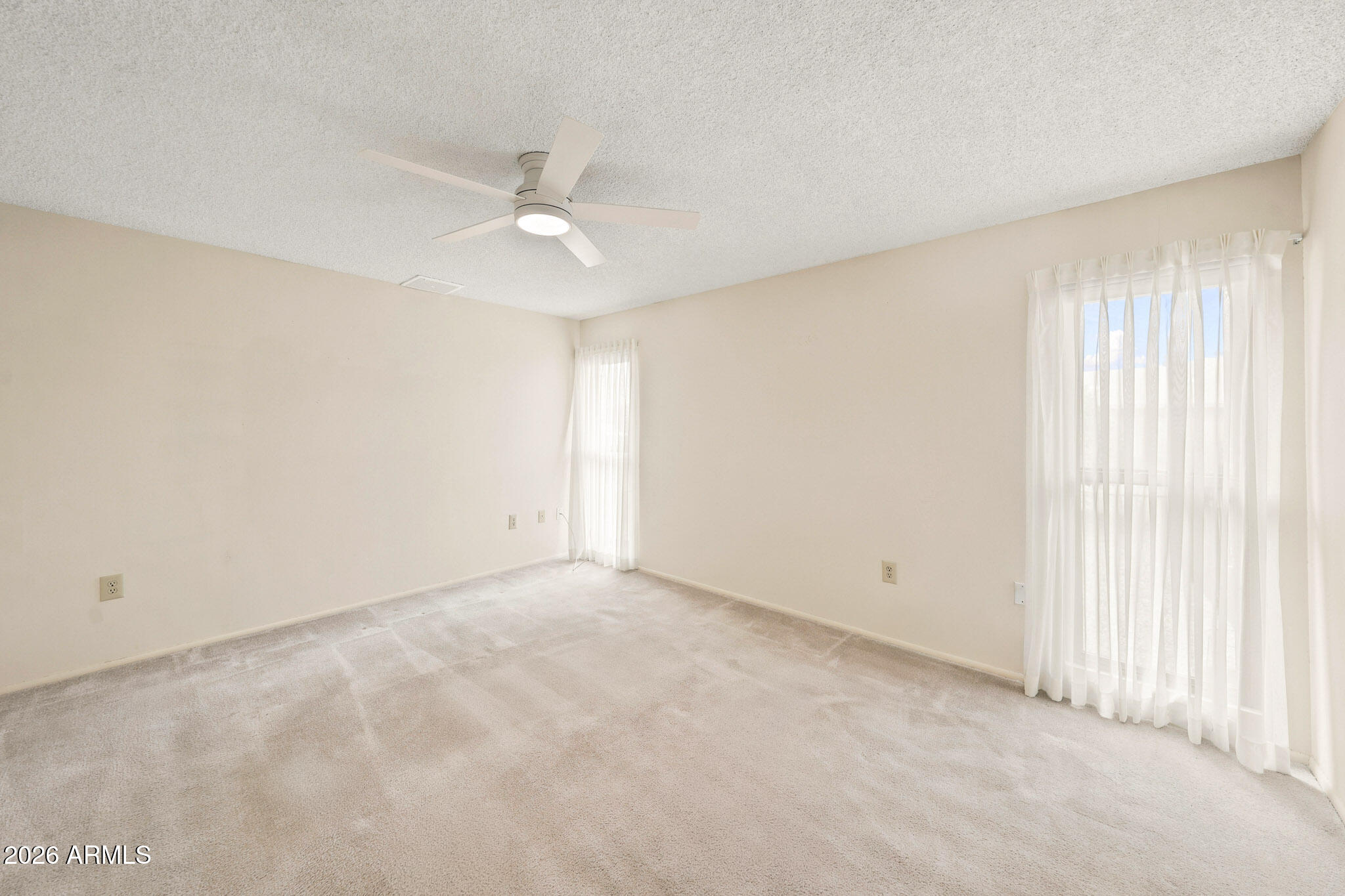 15410 North Ridgeview Road Sun City, AZ 85351 - Photo 16 of 43 Master Bed 1