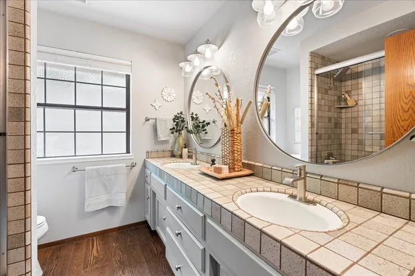 $729,000 | 3401 Riverdale Way, Carmichael, CA 95608