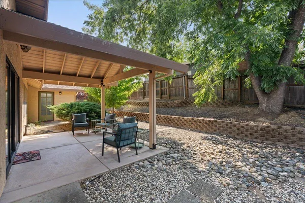 $729,000 | 3401 Riverdale Way, Carmichael, CA 95608