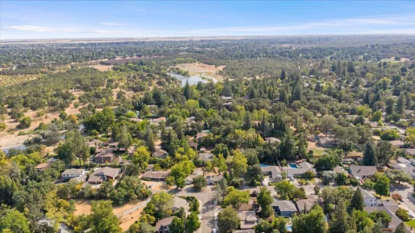 $729,000 | 3401 Riverdale Way, Carmichael, CA 95608