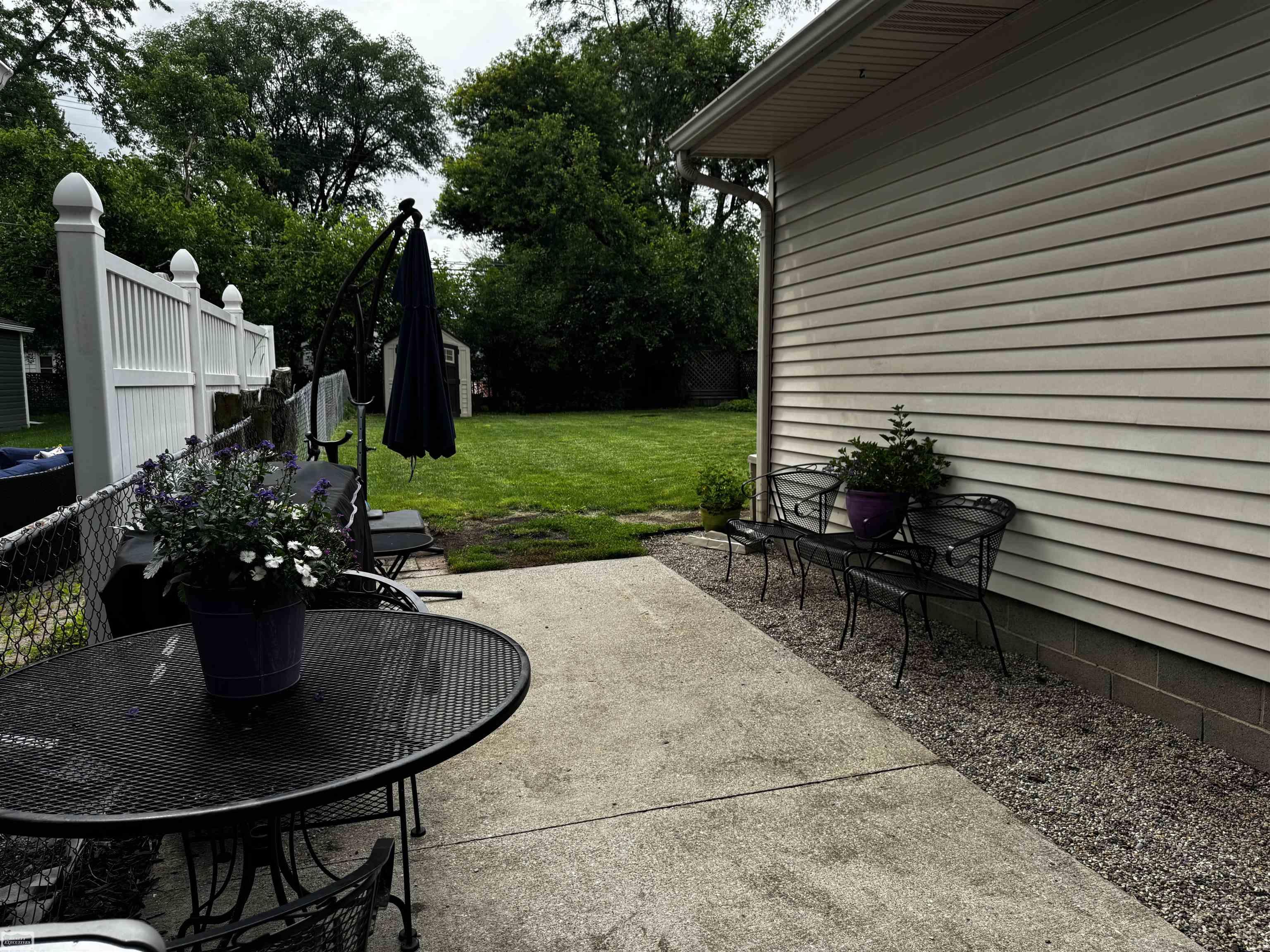 47473 Greenview Road Utica, MI 48317 - Photo 31 of 35