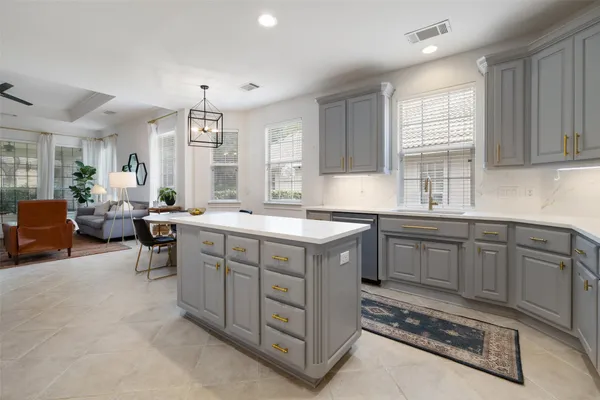 $4,200 | 209 The Hills Drive, Austin, TX 78738