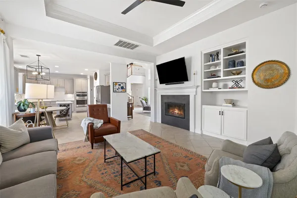 $4,200 | 209 The Hills Drive, Austin, TX 78738