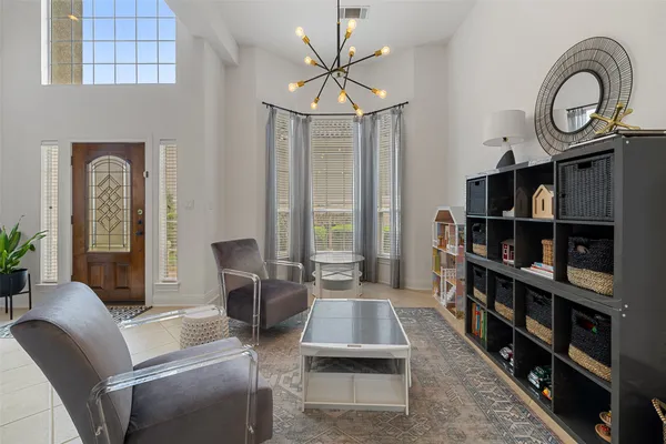 $4,200 | 209 The Hills Drive, Austin, TX 78738