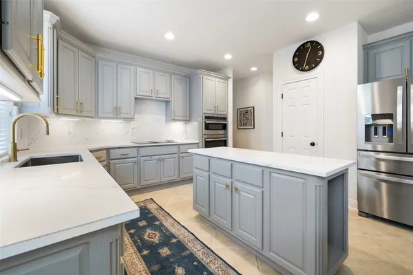 $4,200 | 209 The Hills Drive, Austin, TX 78738