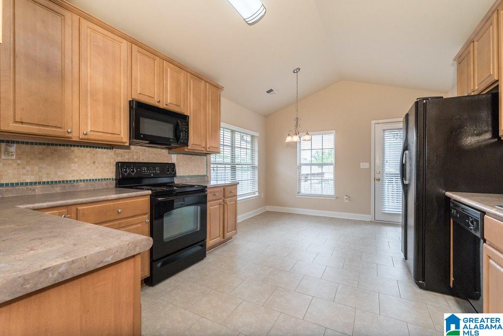 252 Stoney Trail Alabaster, AL 35114 - Photo 6 of 20